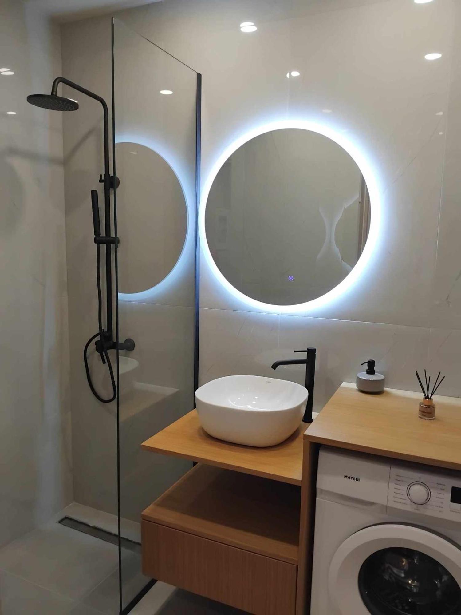Simple, Calm And Luxurious Apartment Каламата Екстериор снимка